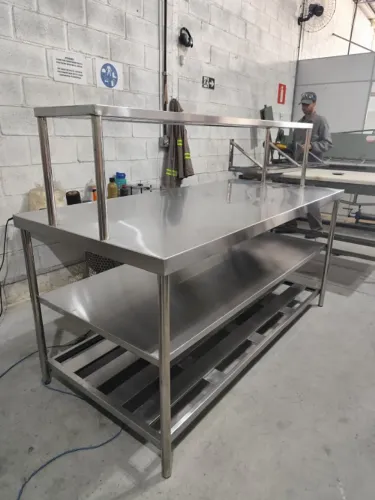 bancada inox 1,50m com prateleira