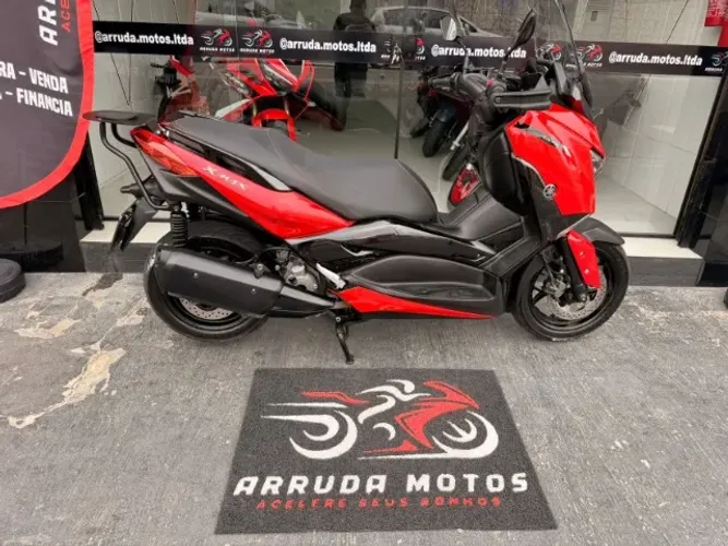 XMAX 250 2023