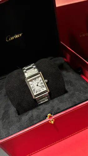Relógio Cartier Tank Prata com Bracelete de Aço