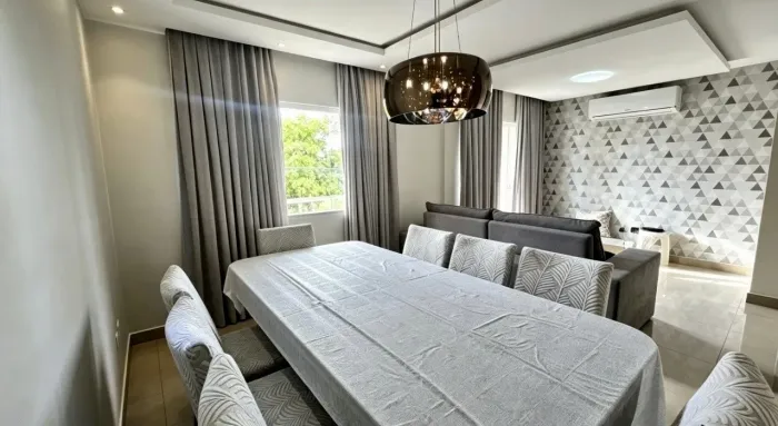 Casa para Venda em Macaé, Jardim Santo Antonio, 2 dormitórios, 1 suíte, 2 banheiros, 1 vag