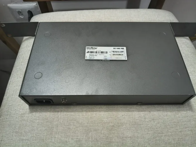 SWITCH GERENCIAVEL 8 CANAIS DA INTELBRAS