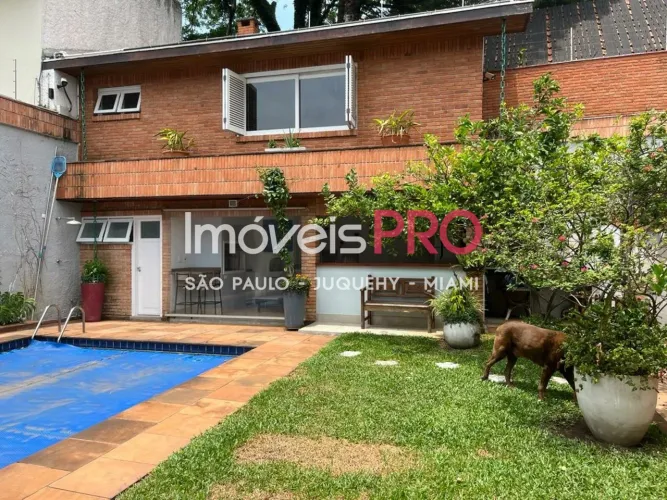 Brooklin Velho, Charmosa casa com 6 quartos, 3 suites, 6 vagas, piscina