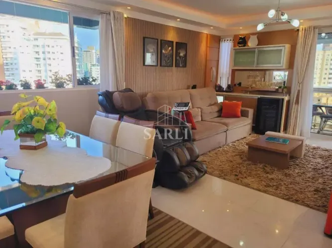 Apartamento mobiliado com 150m² e suíte no bairro Campinas São José