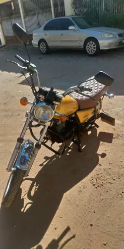Moto intruder 125
