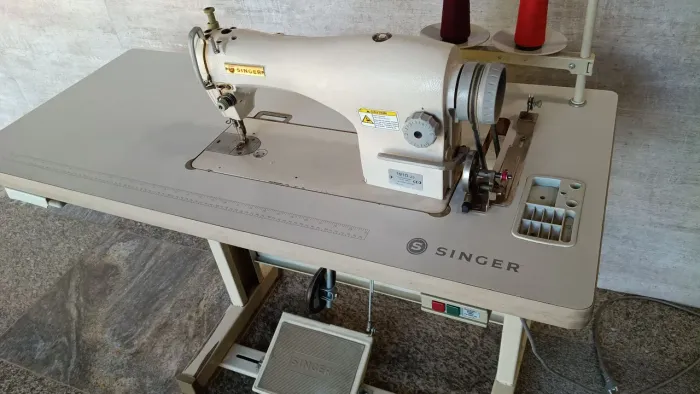 Maquina de costura