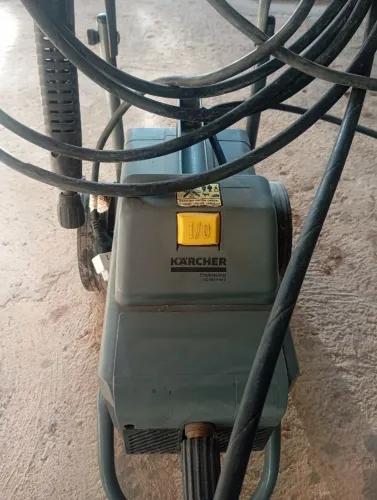 Lavadora de alta pressão Karcher