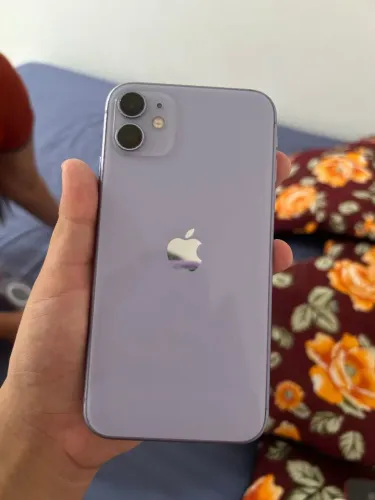 iPhone 11
