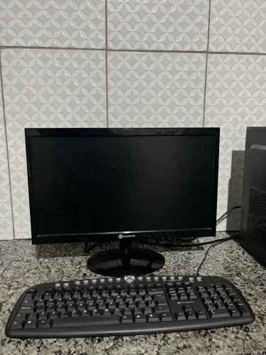 Computador completo- i5 16Gb de RAM 256Gb