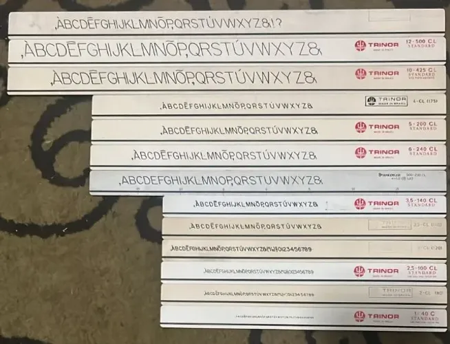 13 Réguas para normógrafo sem o estojo