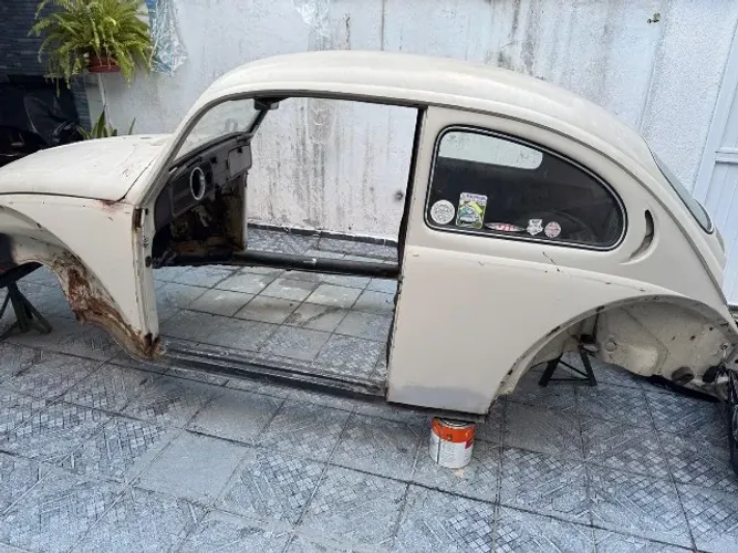 Carroceria e peças para fusca 79. Parcela cartão 