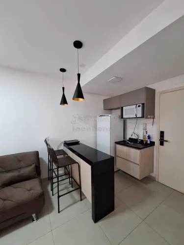 Flat para locação no Duo JK com 01 quarto e sacada