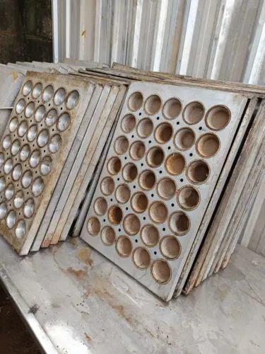 lote de forma industrial cupcake , pudim