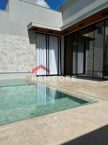 Casa em Avenida Vereador Carlito Cordeiro - Jardim Botânico - Uberlândia/MG