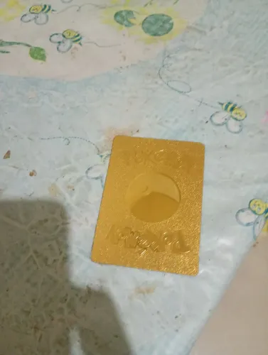 Carta do Pokémon especial Dourado SWSH074
