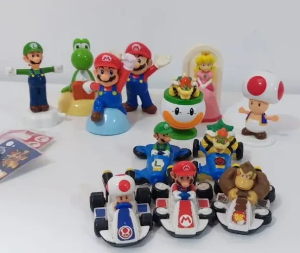 Lote Super Mario Mc Donalds - 12 Bonecos