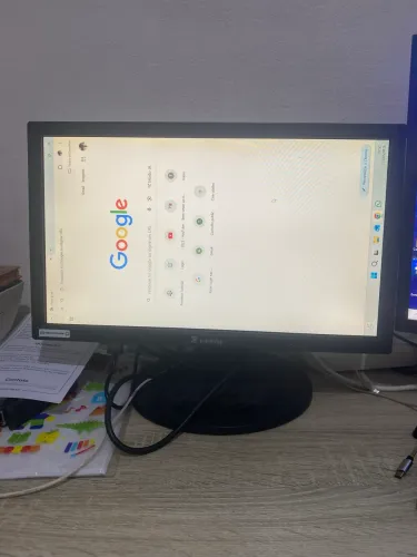 Monitor Infoway 19 polegadas giratório 