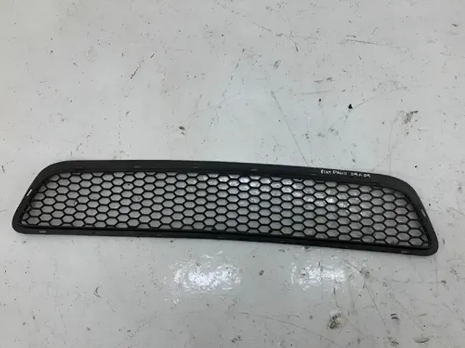 Grade Parachoque Dianteiro Fiat Palio 2004 A 2009 Fosco