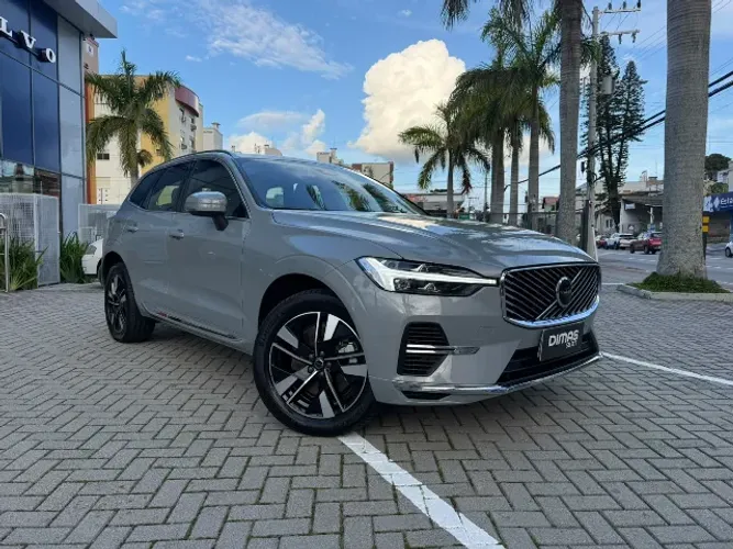 Volvo XC-60 T-8 Plus 2.0 AWD (híbrido) 2026