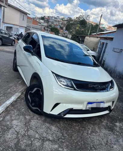 BYD Dolphin EV (Elétrico) 2024