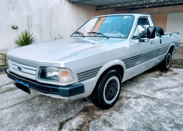Ford Pampa L 1.8i / 1.8 (álcool) 1990