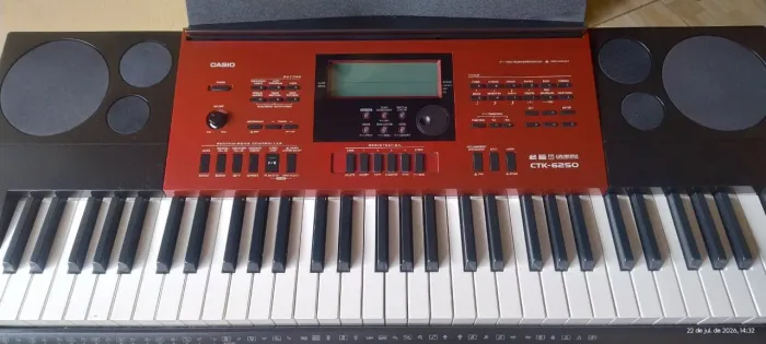 Teclado CTK 6250 novo