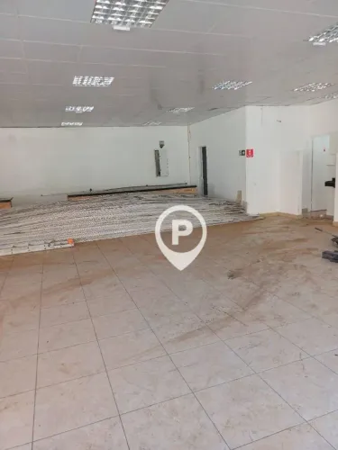Salão Comercial na Vila Giomar em Santo André