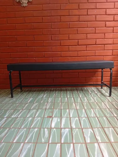 Banco preto