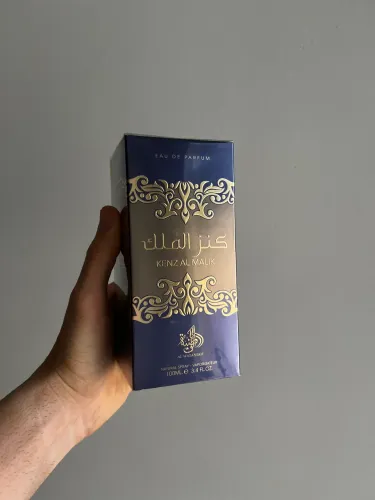 Perfume importado Kenz Al Malik de Al Wataniah