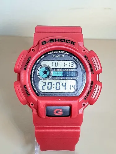 Impecável Relógio CASIO G-SHOCK DW9052 Mod ?Red Edition?