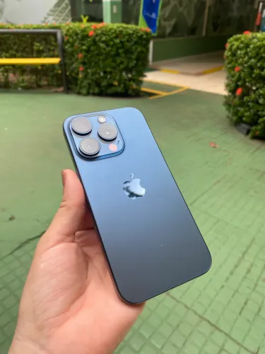 iPhone 15 pro 512gb