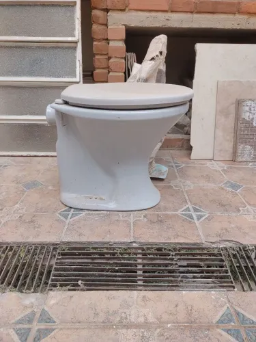 Doa-se vaso sanitário