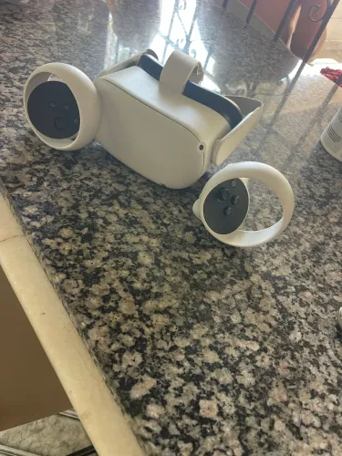 Meta Quest 2 VR