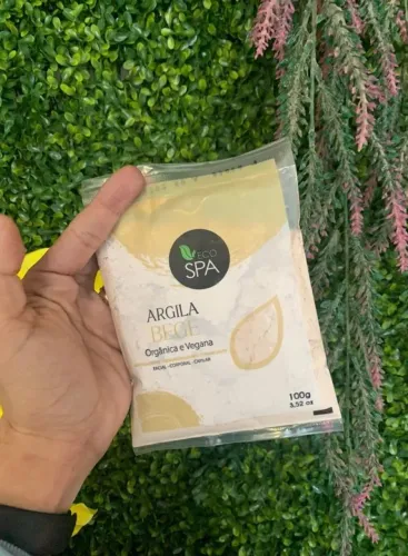 Argila bege