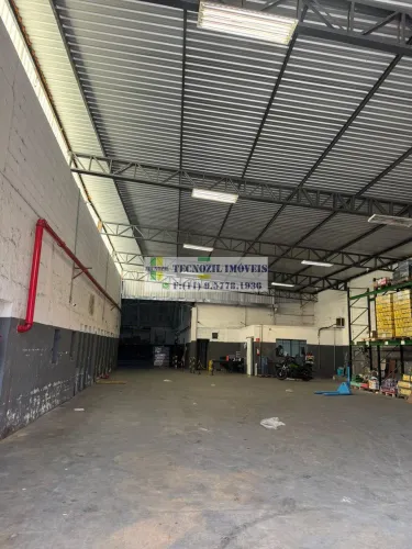 GALPÃO ALUGA SANTO AMARO MARGINAL 2.500 M²(11) 9.5778.1936