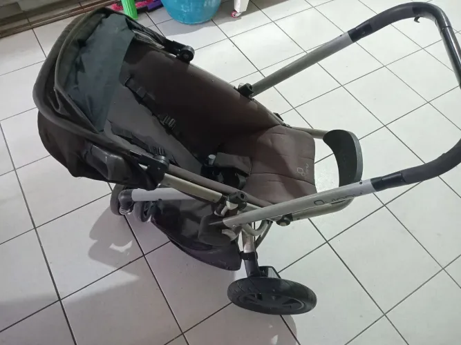 Carinho de BB