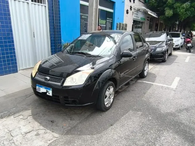 Ford Fiesta Sedan 1.0 8V Flex 4P 09/09