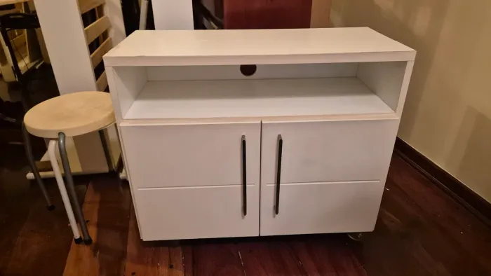 Vendo Armário Pequeno Organizador com Rodinhas