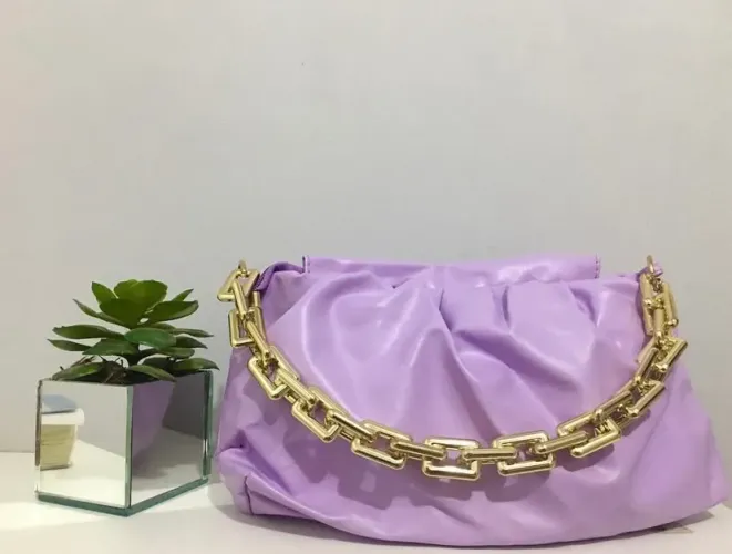 Vendo Bolsa Nova