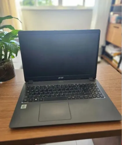 Acer Aspire 3