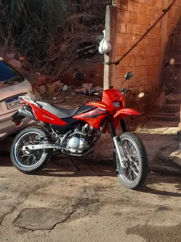 Troco por carro