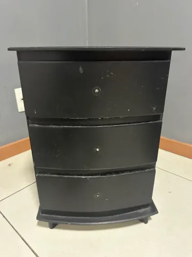 MESA DE CABECEIRA 