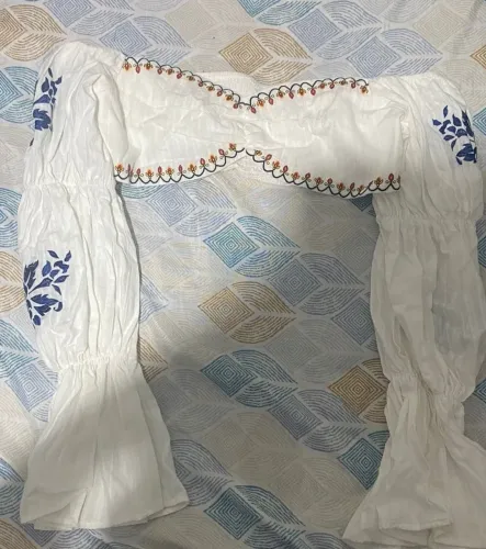 Cropped manga longa
