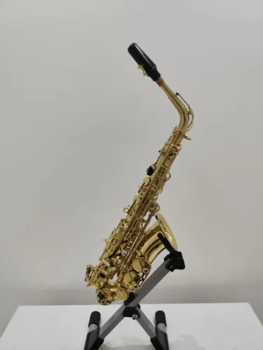 Sax Alto Harmonics Mib Laqueado - Novo ( de mostruário ) - Parcelo 21x