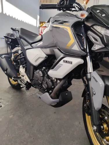 Yamaha fazer 150 connected flex