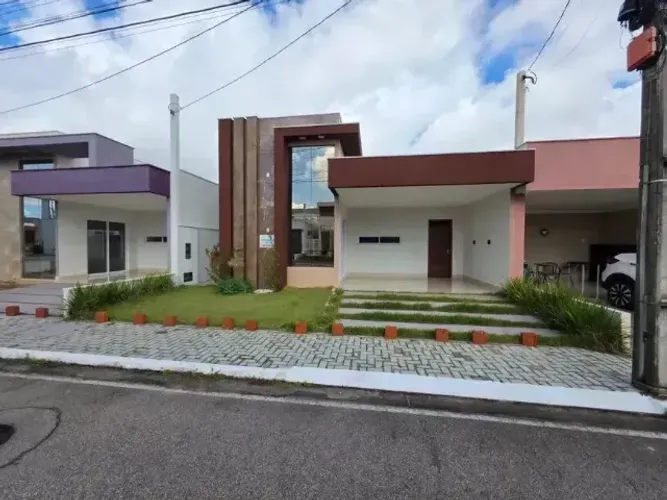 Condomínio Ecoville 1 - Casa Térrea 3/4 com 2 suítes de 120 m², 2 vagas por 659.999,00