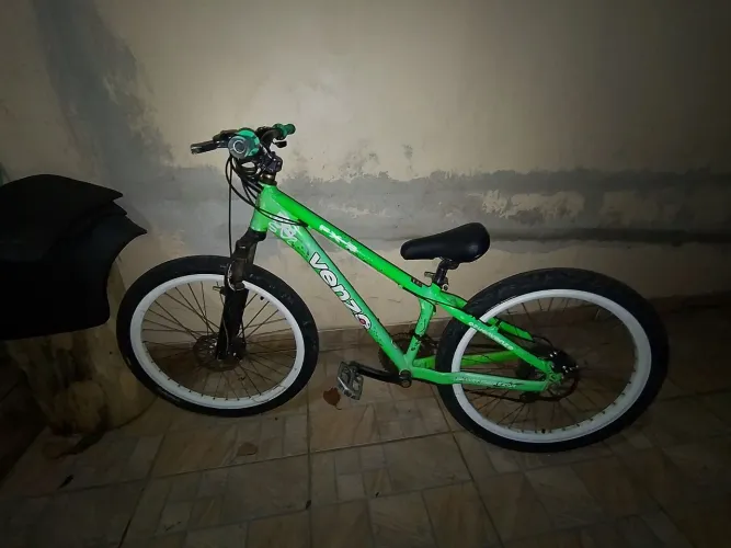 Vende-se bike venzo