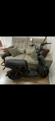 Vendo scooter elétrica