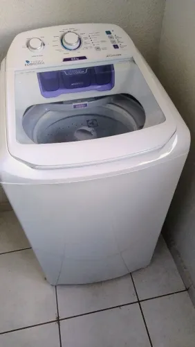 Maquina de lavar roupa Eletrolux - 8kg