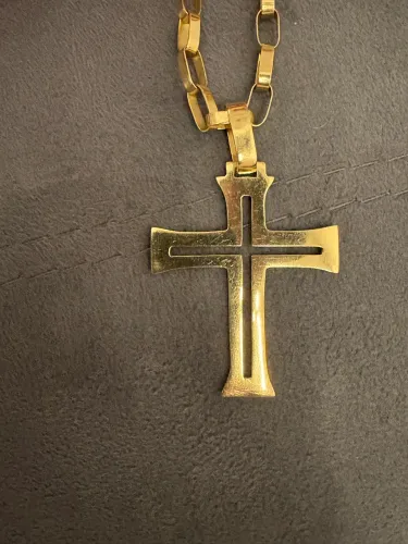 Colar de ouro 750 maciço + pingente maciço 