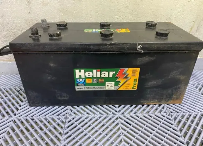 Bateria Heliar 150Ah semi-nova